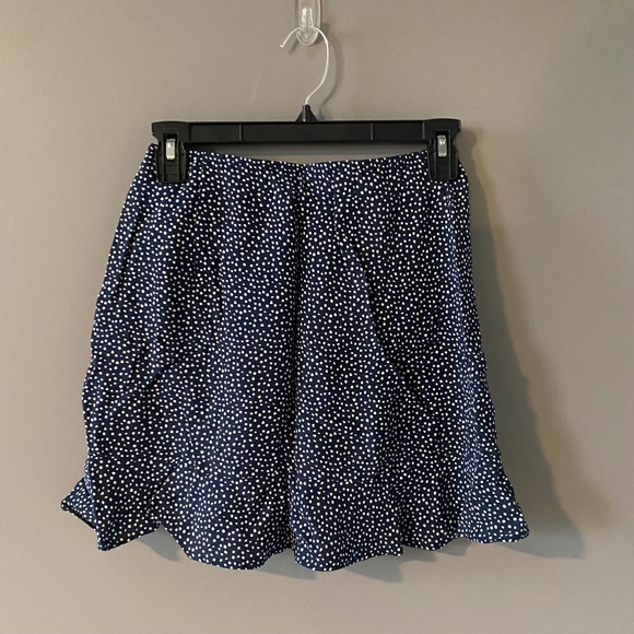 Hollister Button Up Skirt - Picture 2 of 3